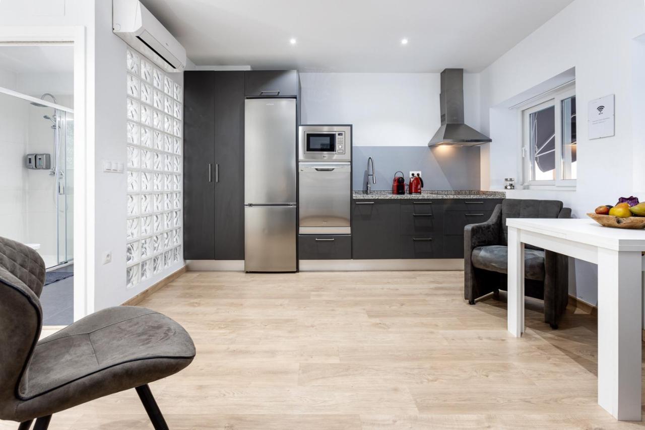 Pinzon Studios & Penthouse Аліканте Екстер'єр фото