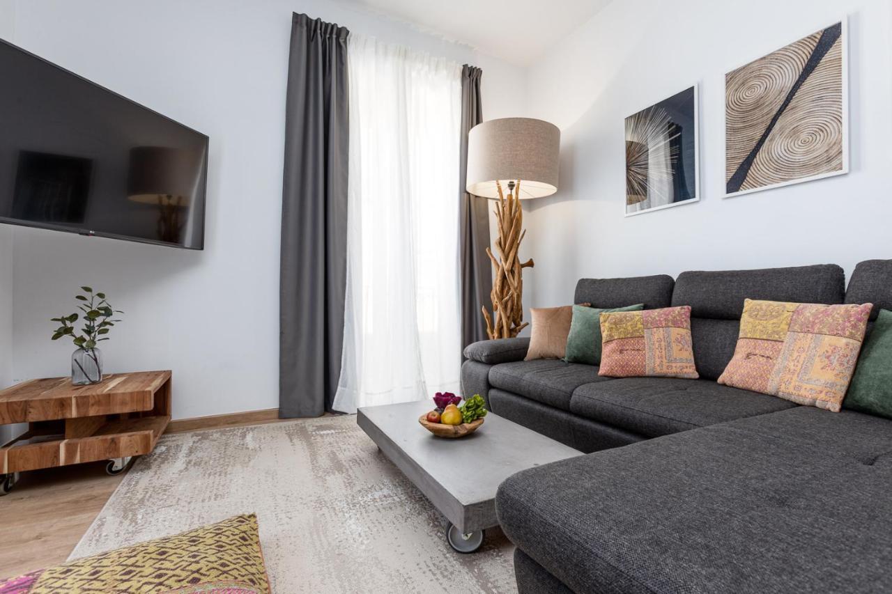 Pinzon Studios & Penthouse Аліканте Екстер'єр фото